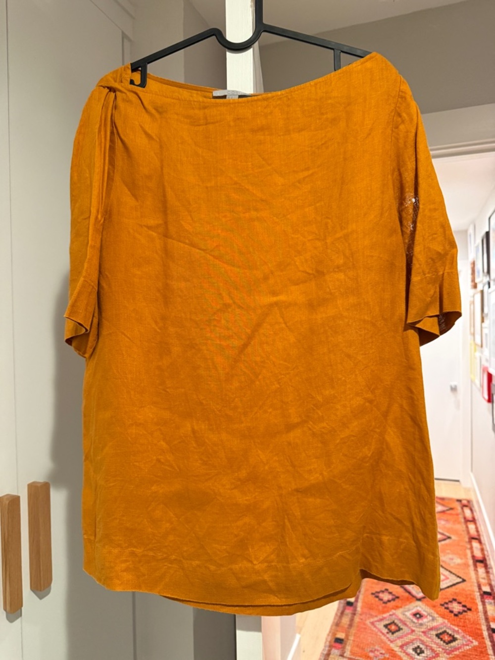 COS Women’s Orange Short-Sleeve Linen Top